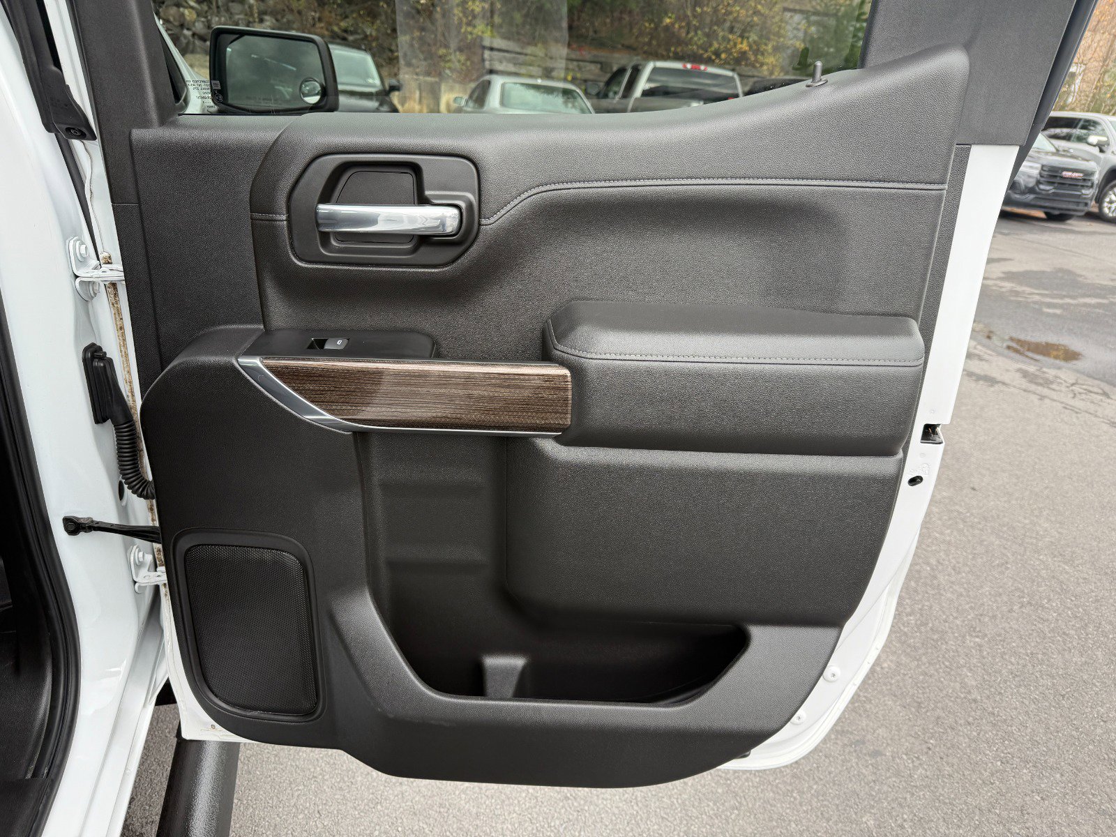 Used 2019 Chevrolet Silverado 1500 LT Trail Boss image 21