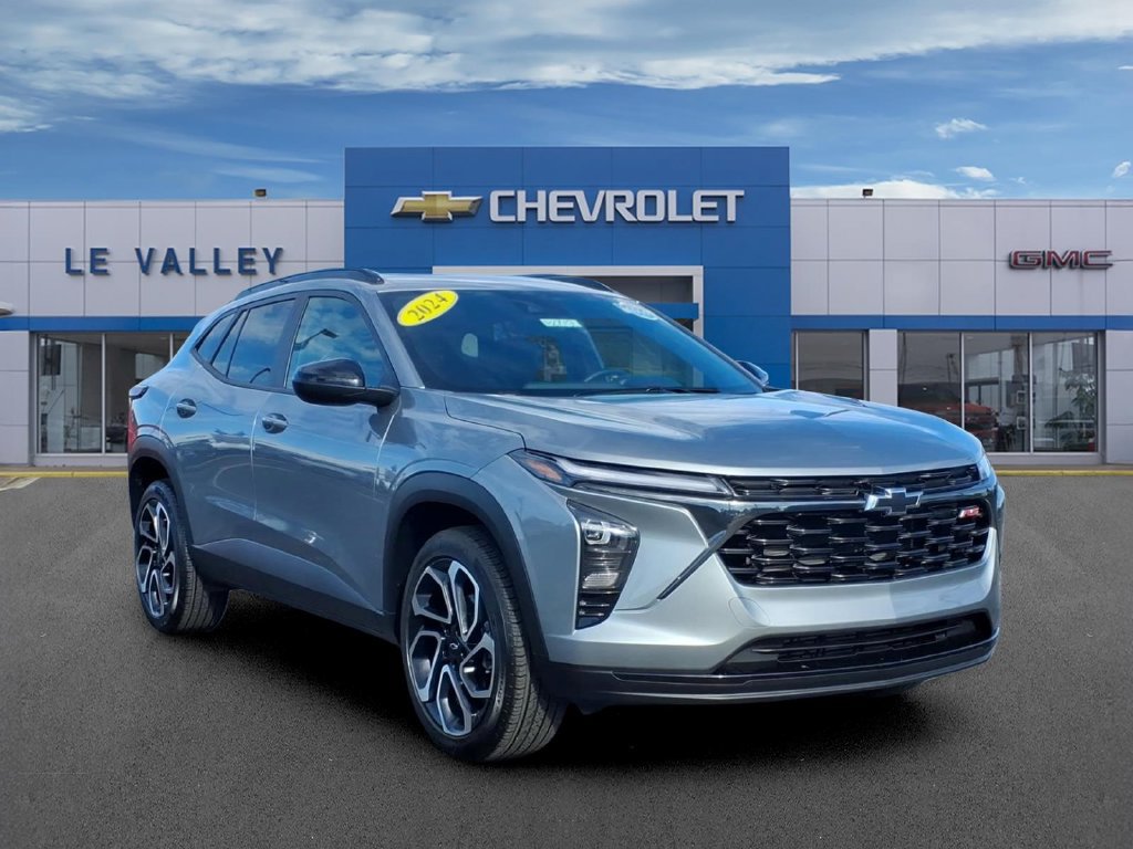 Used 2024 Chevrolet Trax RS w/ Sunroof Package