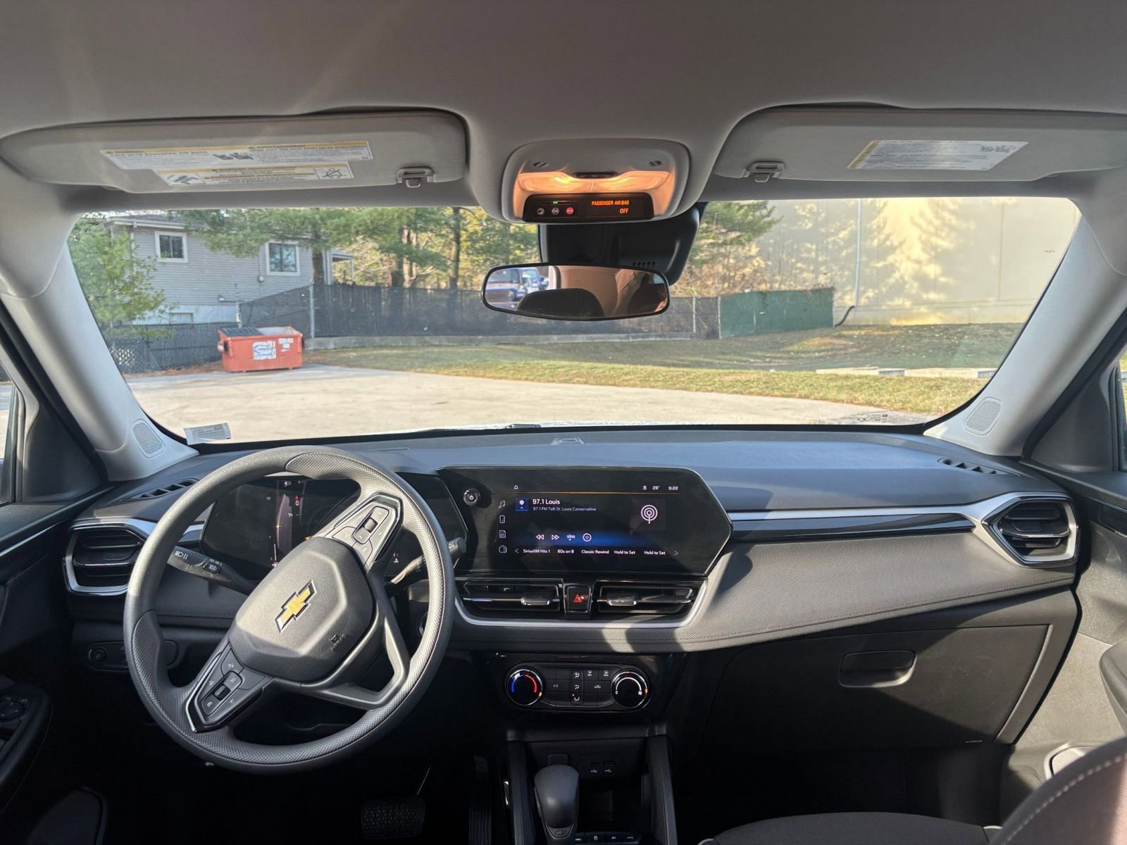 Used 2025 Chevrolet TrailBlazer LT image 31