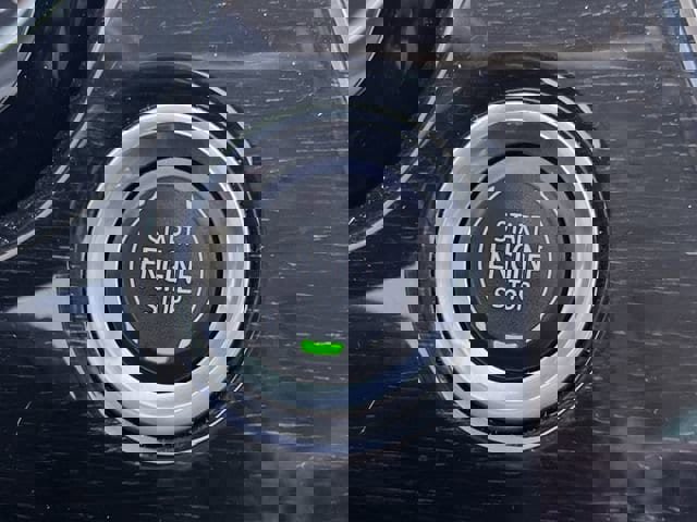 Certified 2022 Cadillac XT6 Premium Luxury image 22