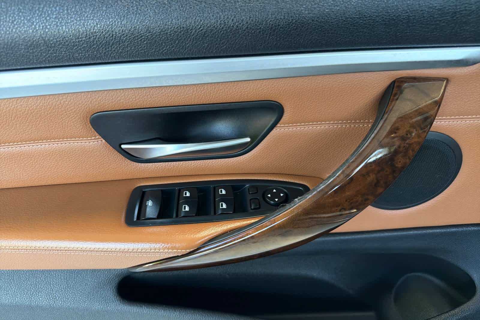 Used 2015 BMW 428i Convertible RWD image 12