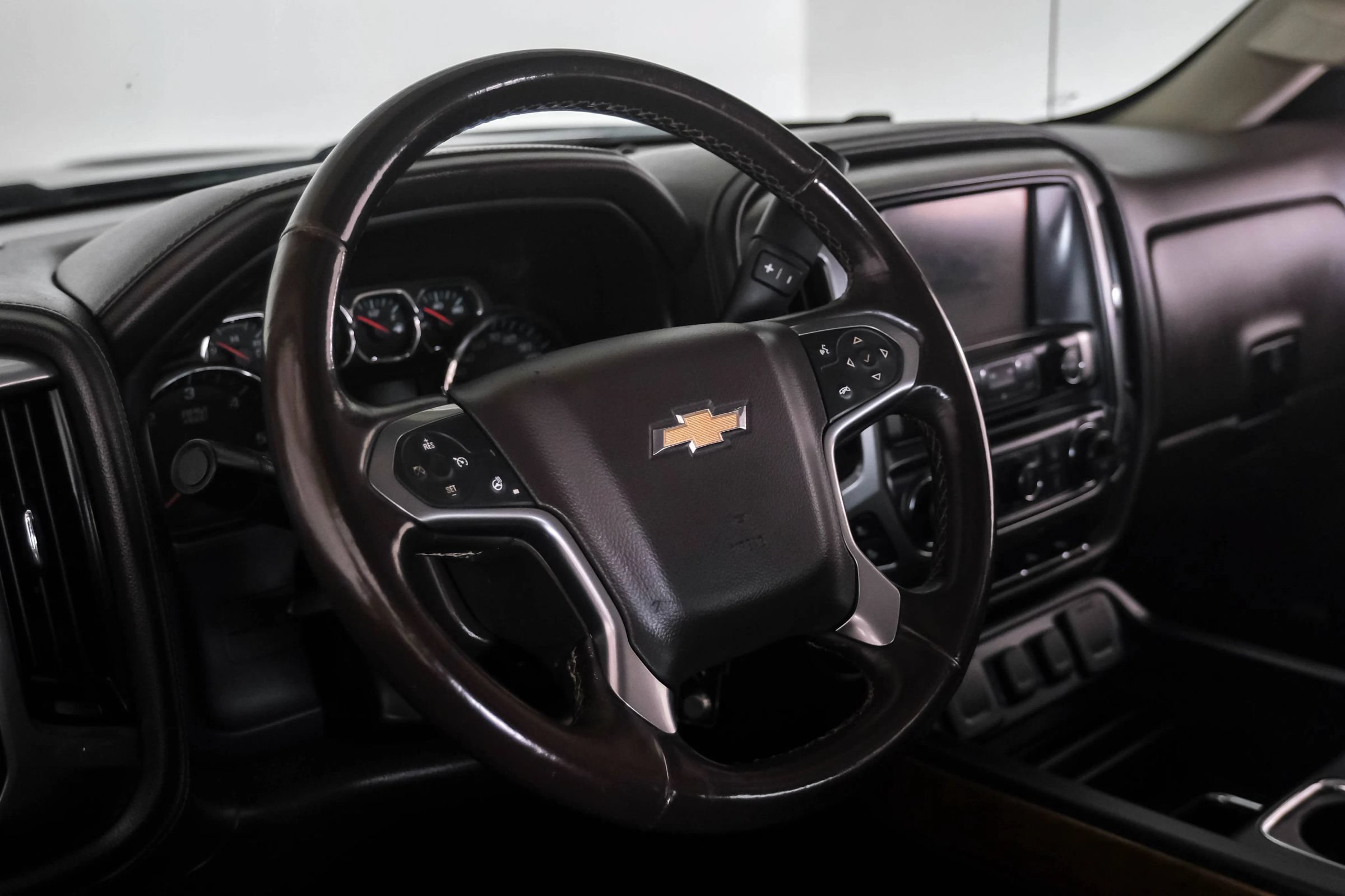 Used 2017 Chevrolet Silverado 1500 LTZ w/ Sport Package RWD image 14