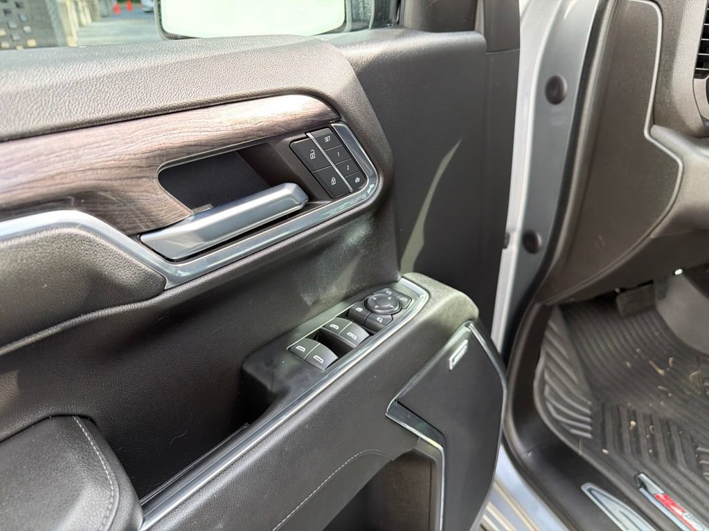 Used 2023 Chevrolet Silverado 1500 LTZ AWD/4WD image 60