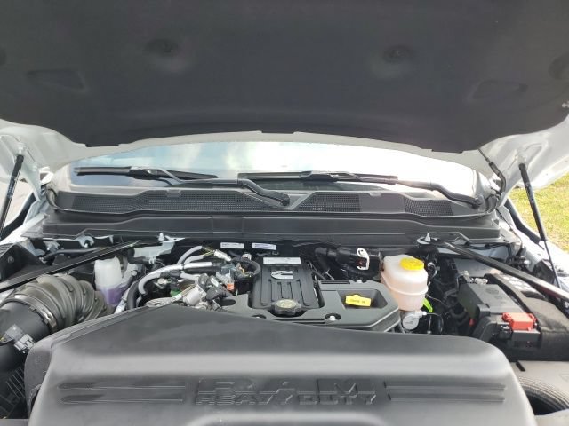 Used 2025 RAM 2500 Tradesman AWD/4WD image 11
