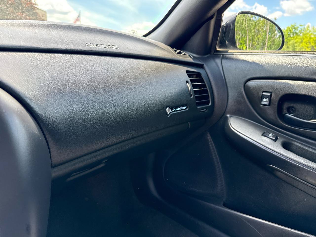 Used 2001 Chevrolet Monte Carlo SS FWD image 18