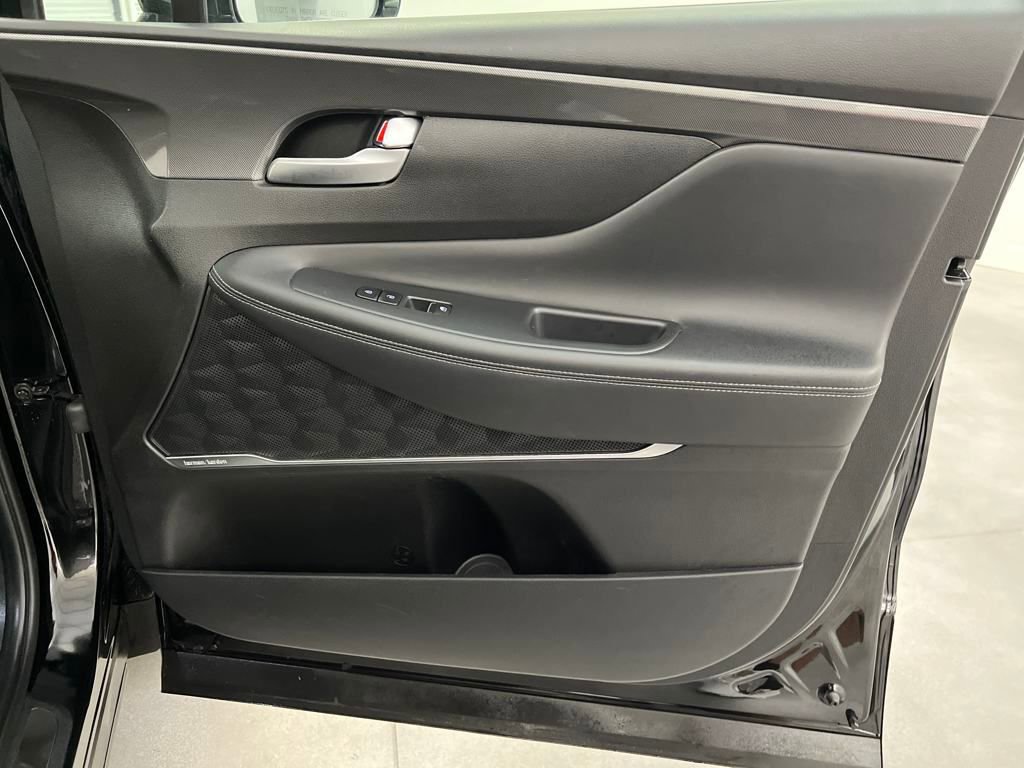 Used 2023 Hyundai Santa Fe SEL Premium image 25