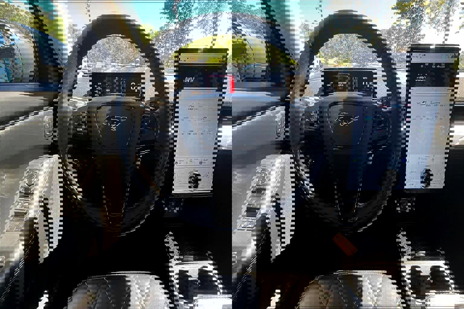 Used 2021 Ford Mustang Mach-E Select w/ Comfort/Technology Package image 5