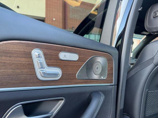 Used 2022 Mercedes-Benz GLS 450 4MATIC image 20