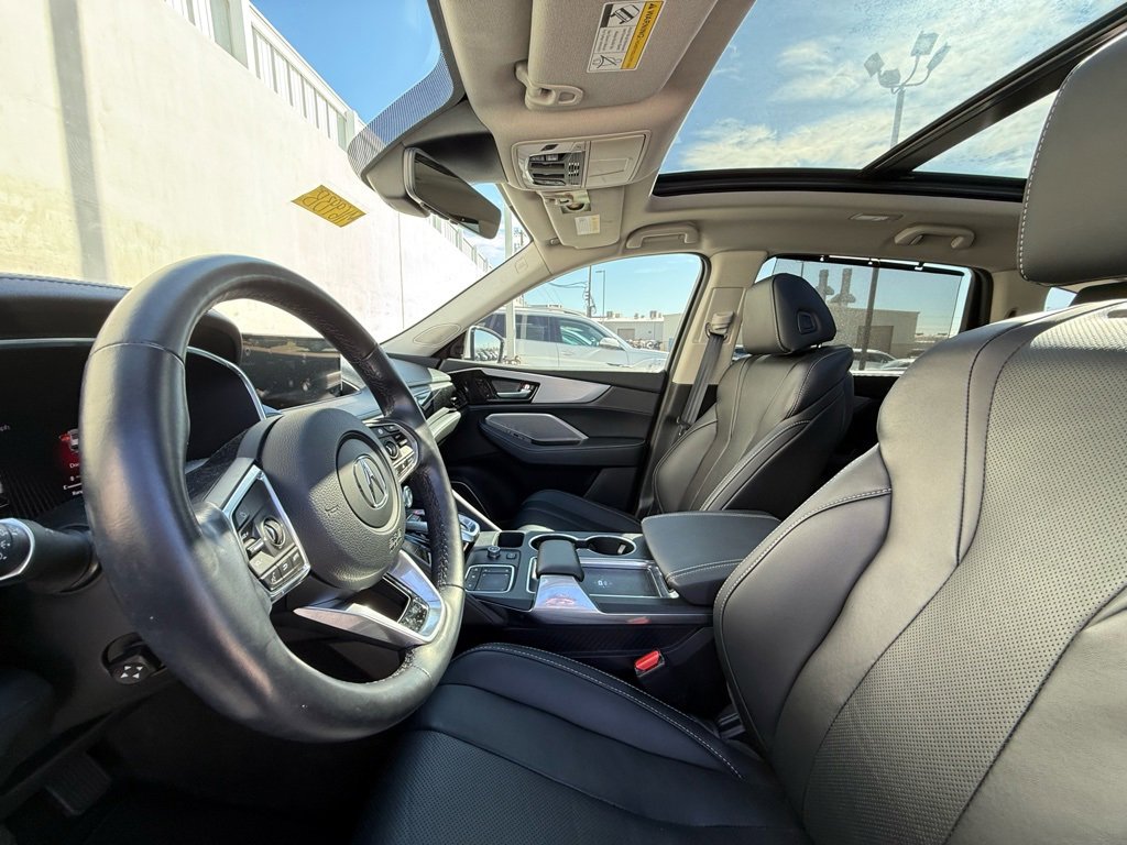 Used 2023 Acura MDX FWD w/ Technology Package image 5