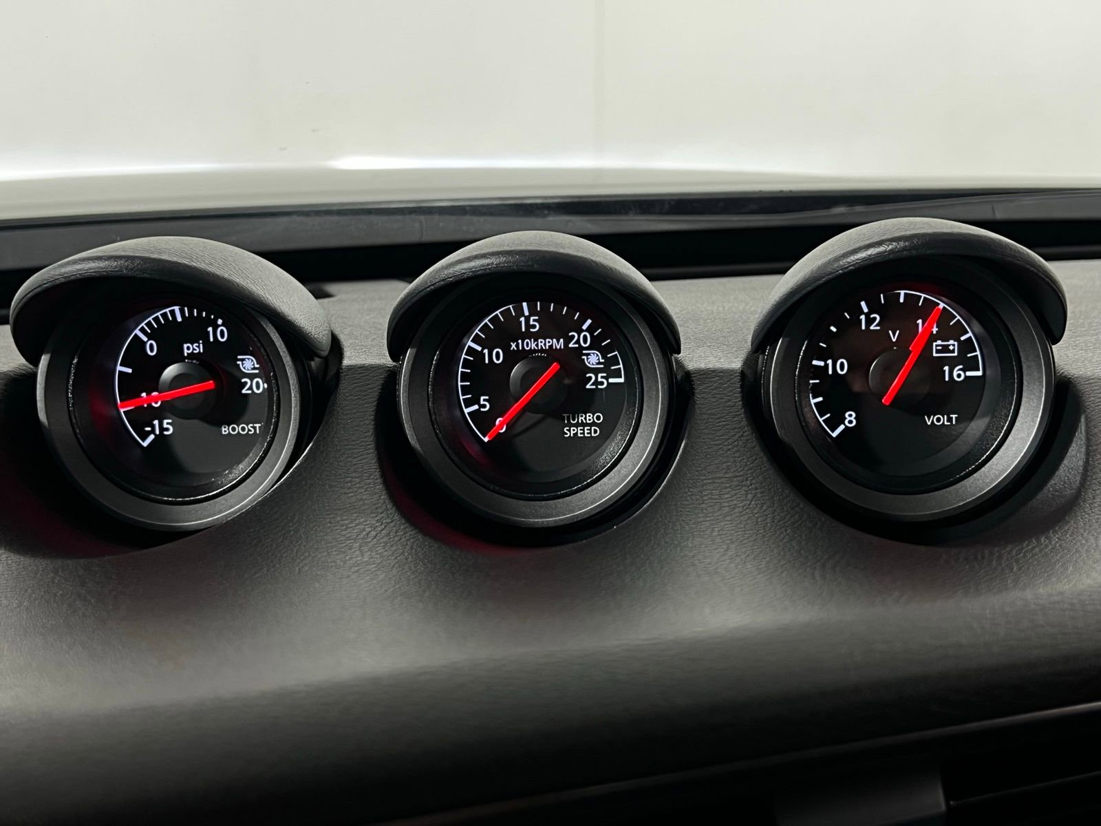 Used 2024 Nissan Z Performance w/ Floor Mat Package image 22