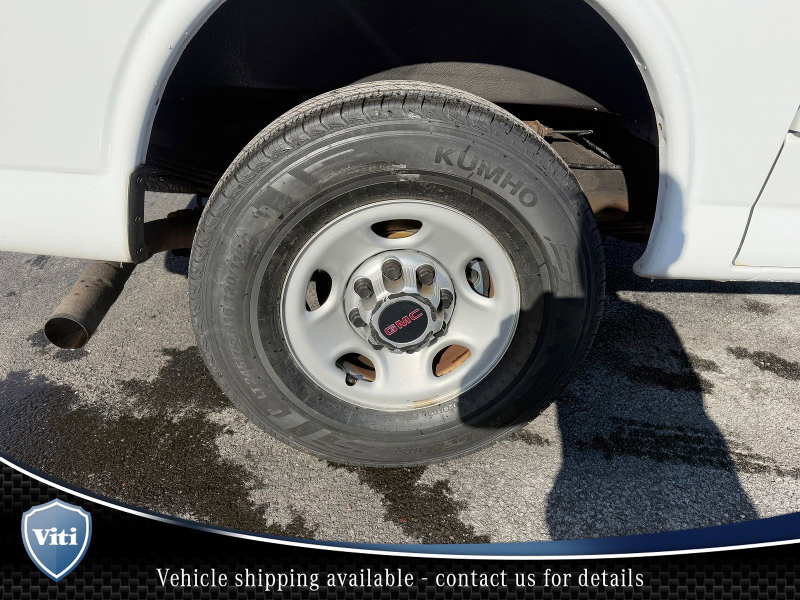 Used 2016 GMC Savana 2500 w/ Chrome Appearance Package image 14