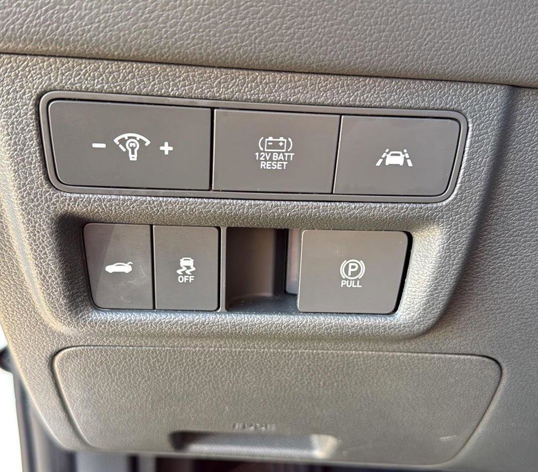 Used 2022 Hyundai Sonata Limited image 14