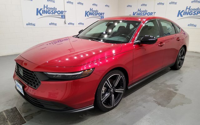 Used 2024 Honda Accord Sport image 7