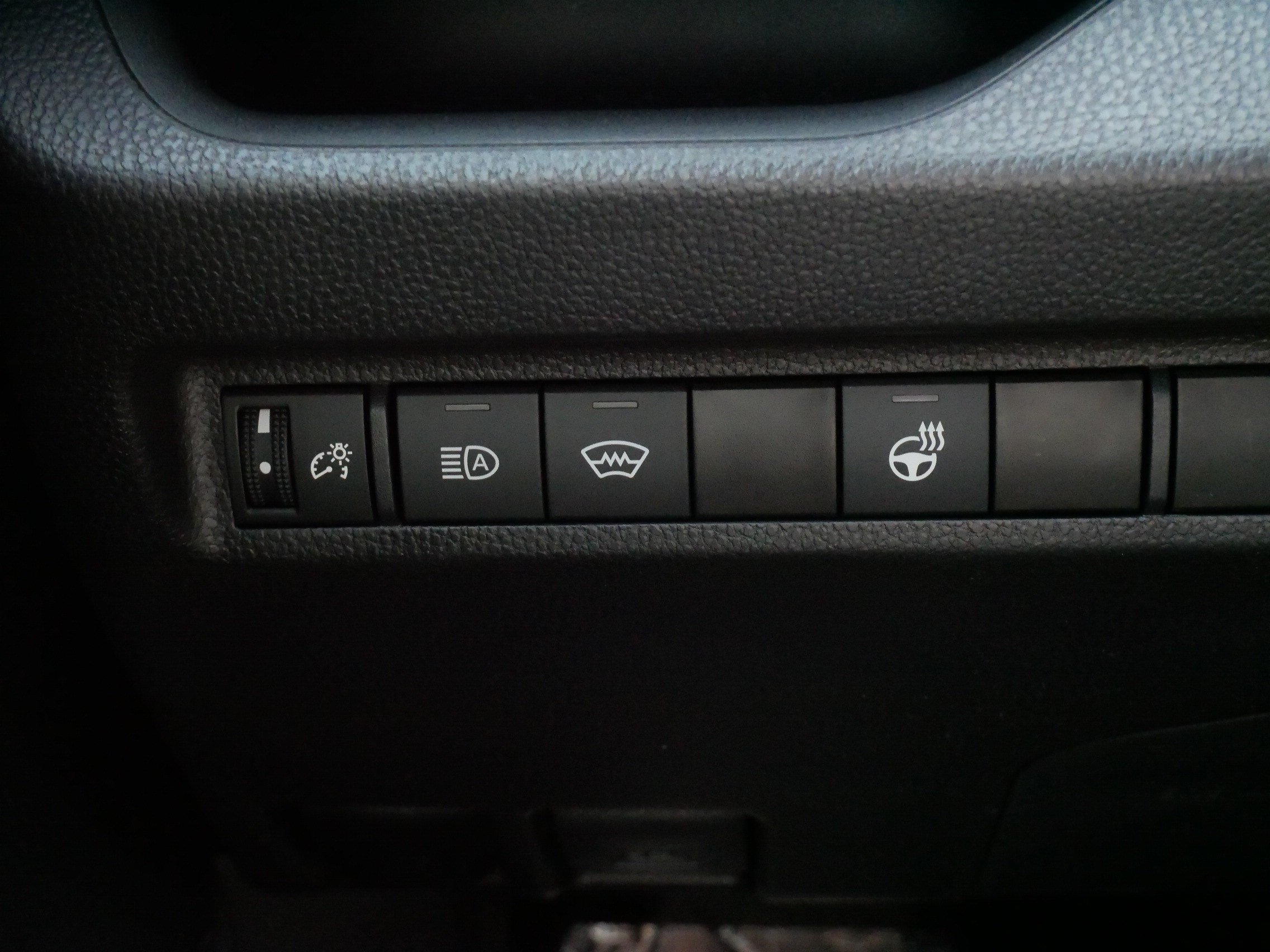 Certified 2025 Toyota RAV4 XLE w/ Weather Package AWD/4WD image 27