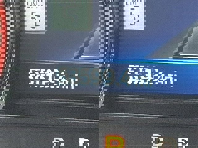 Certified 2022 Ford Explorer XLT w/ Equipment Group 202A image 5