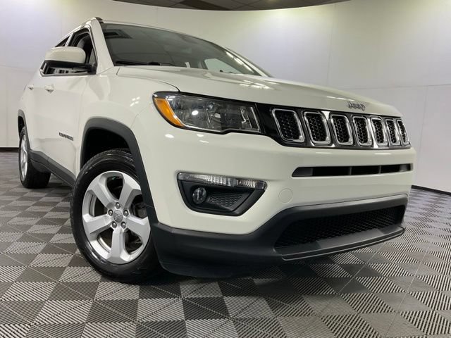 Used 2018 Jeep Compass Latitude w/ Cold Weather Group FWD image 46