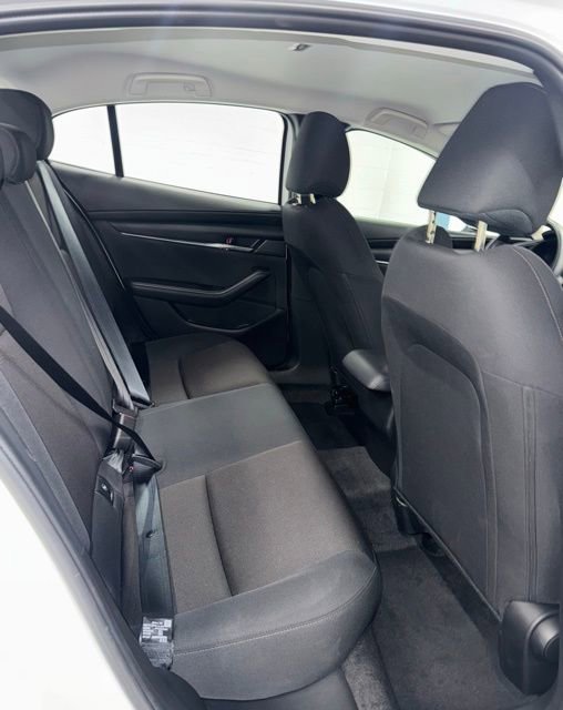 Used 2025 MAZDA MAZDA3 s image 12