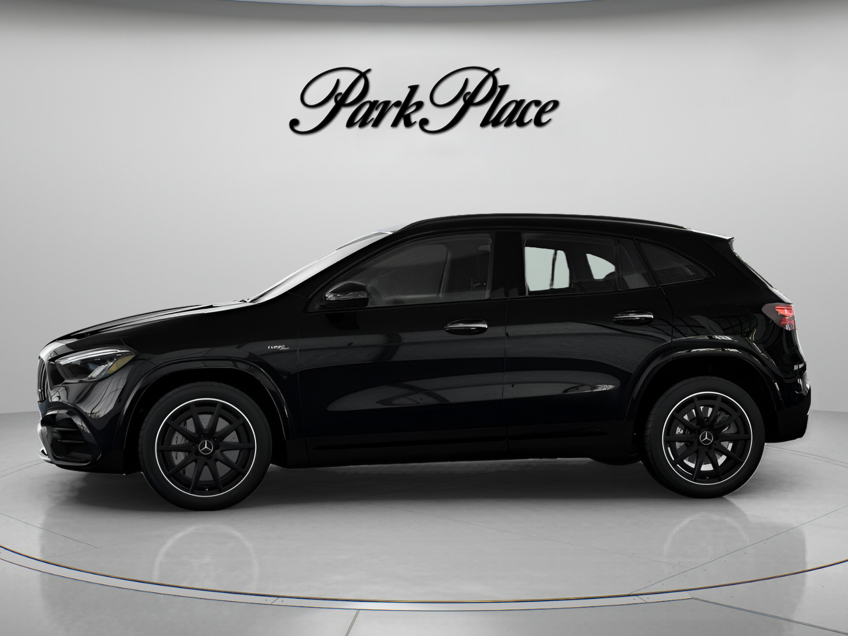 Used 2026 Mercedes-Benz GLA 35 AMG 4MATIC image 6