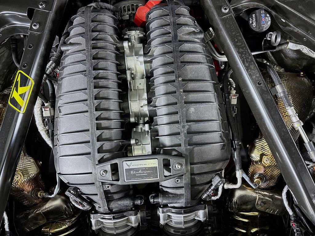 Used 2024 Chevrolet Corvette Z06 w/ Battery Protection Package image 33