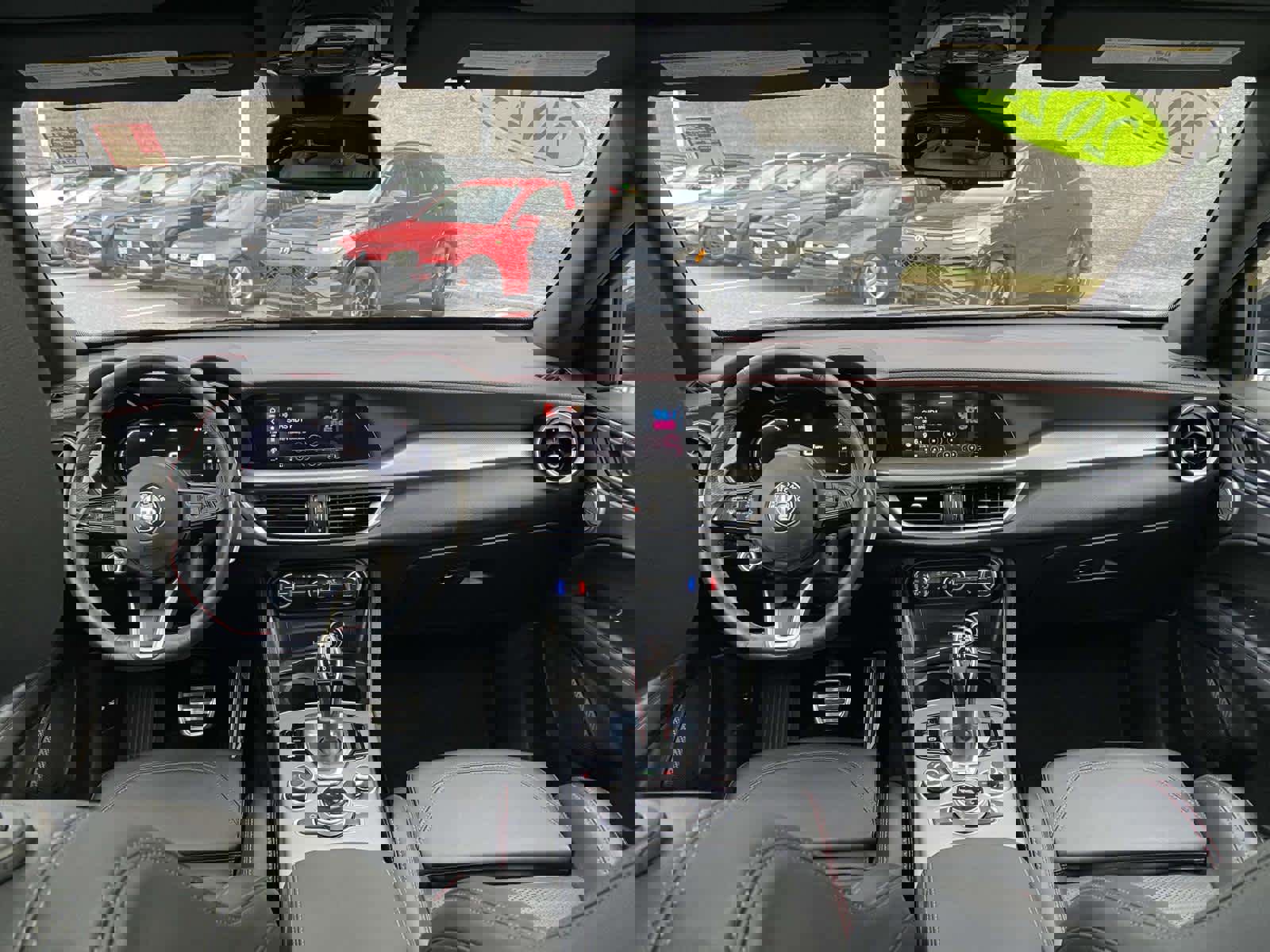 Used 2024 Alfa Romeo Stelvio AWD image 21