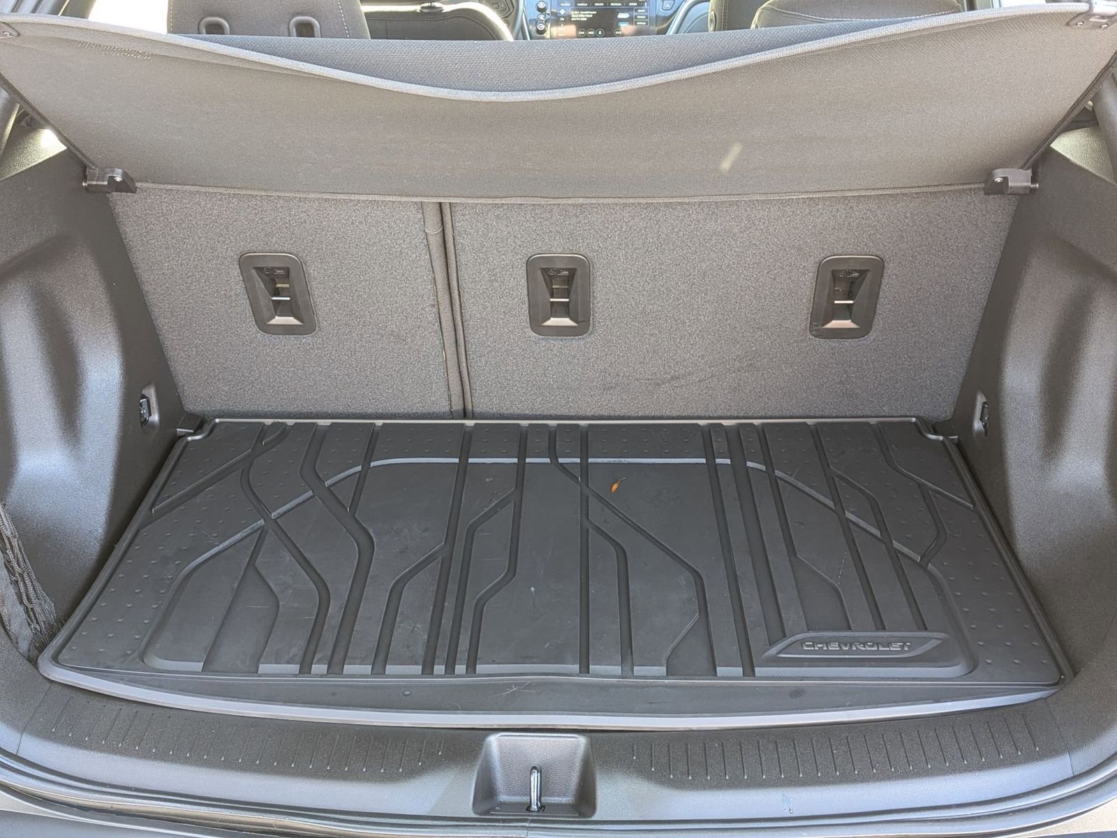 Used 2023 Chevrolet Bolt EUV LT w/ Comfort Package FWD image 23