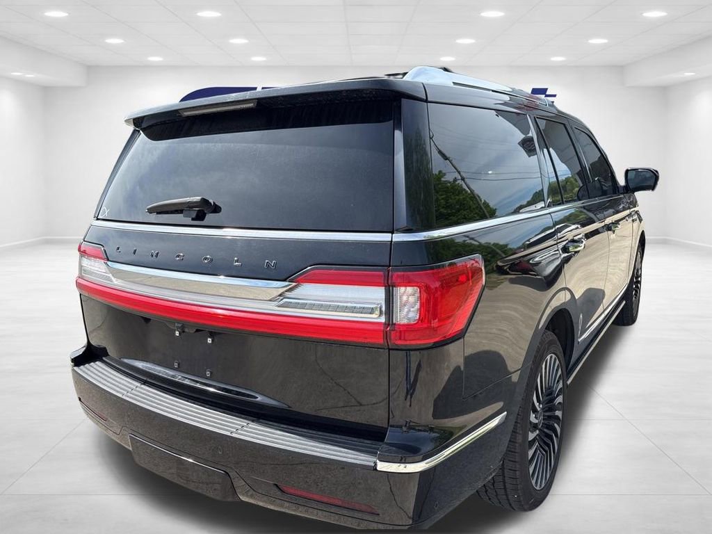 Used 2018 Lincoln Navigator Black Label w/ Cargo Package AWD/4WD image 5