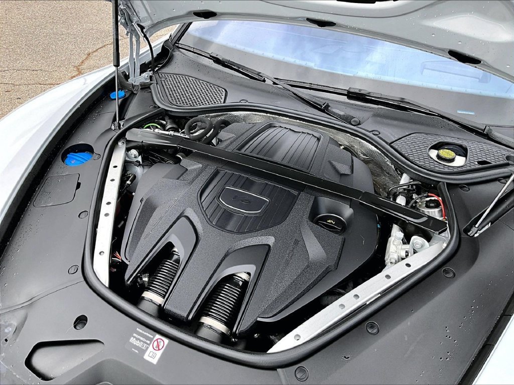 Used 2026 Porsche Panamera 4 E-Hybrid AWD/4WD image 24