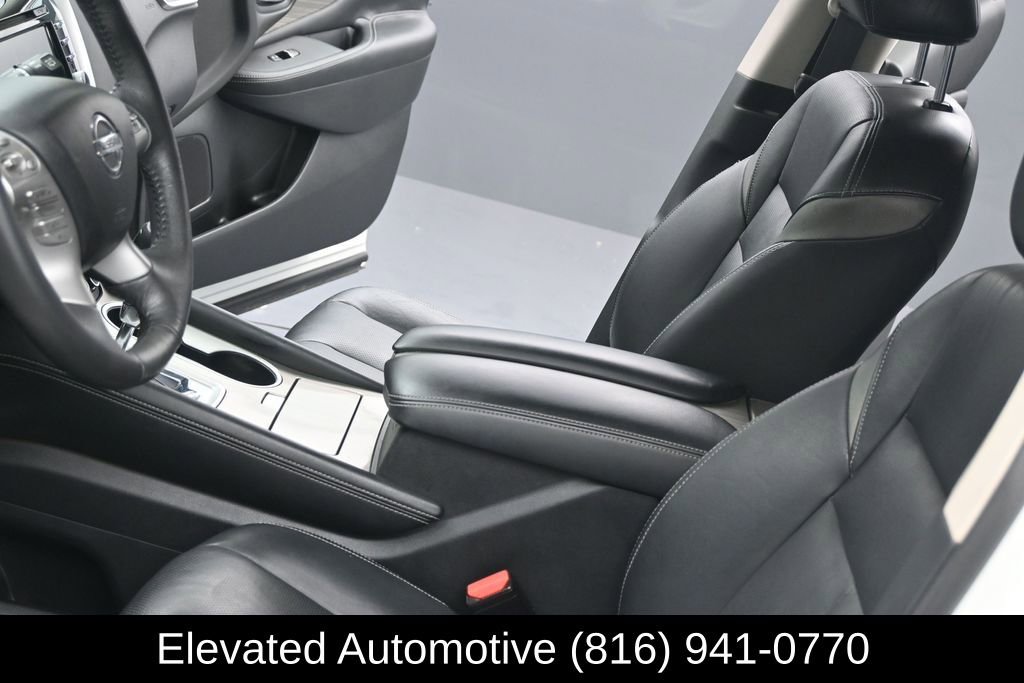 Used 2016 Nissan Murano Platinum w/ Cargo Package AWD/4WD image 18