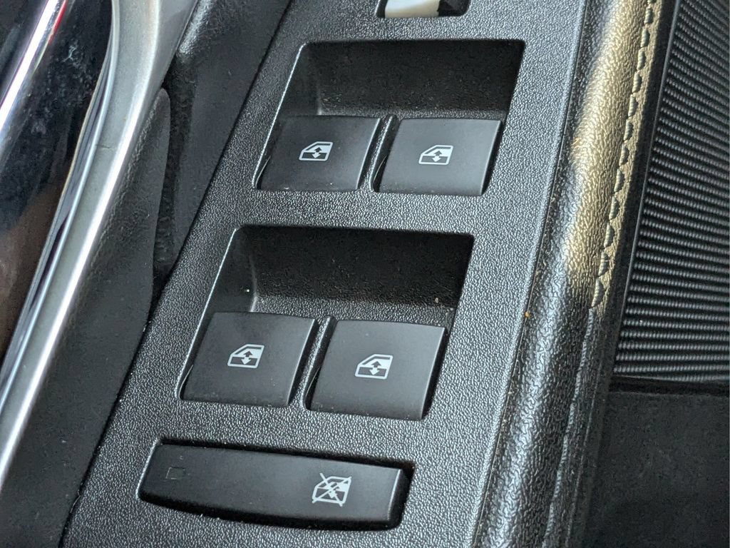 Used 2017 GMC Terrain SLT w/ Open Road Package FWD image 23