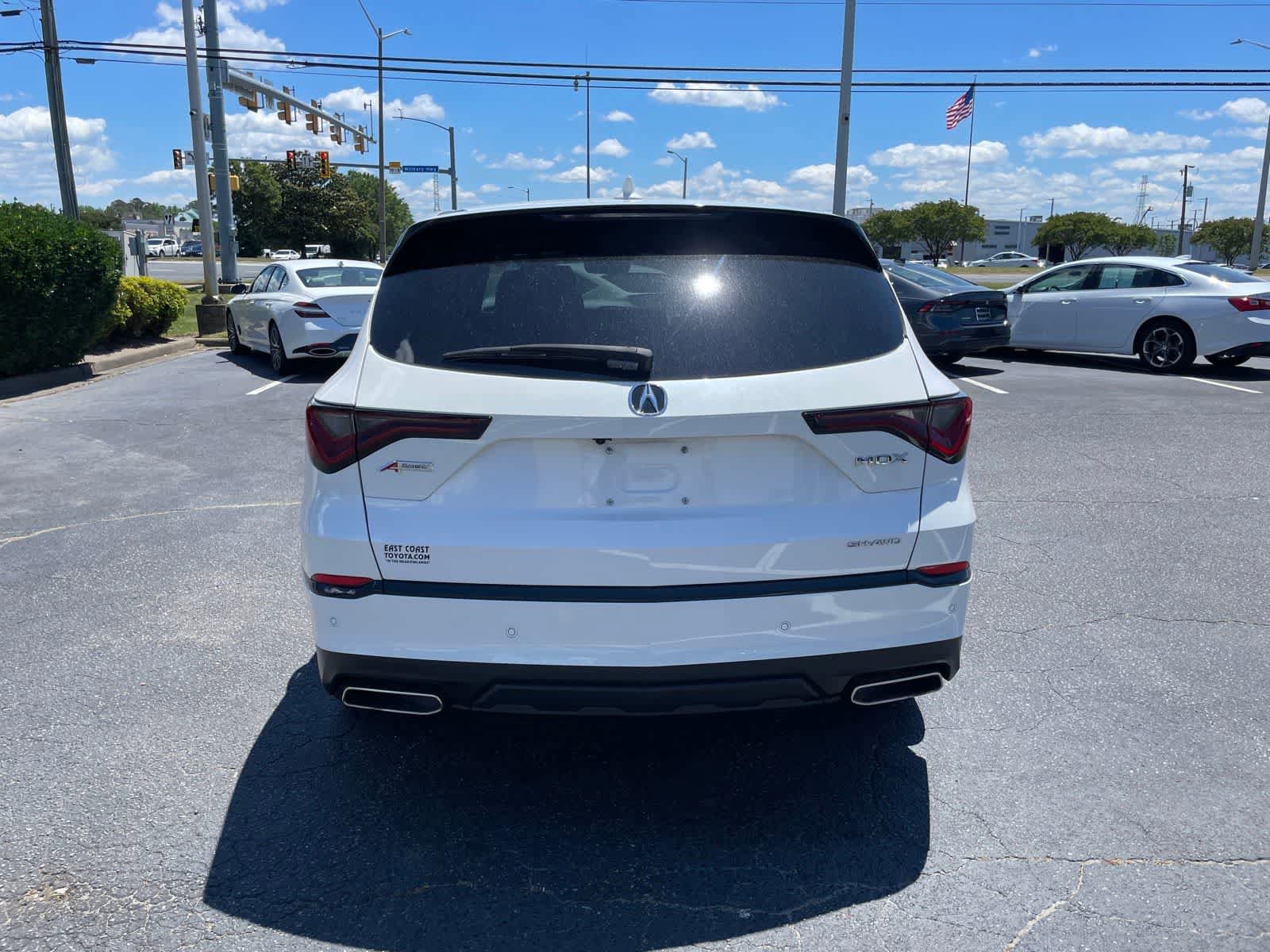 Used 2023 Acura MDX A-Spec AWD/4WD image 4
