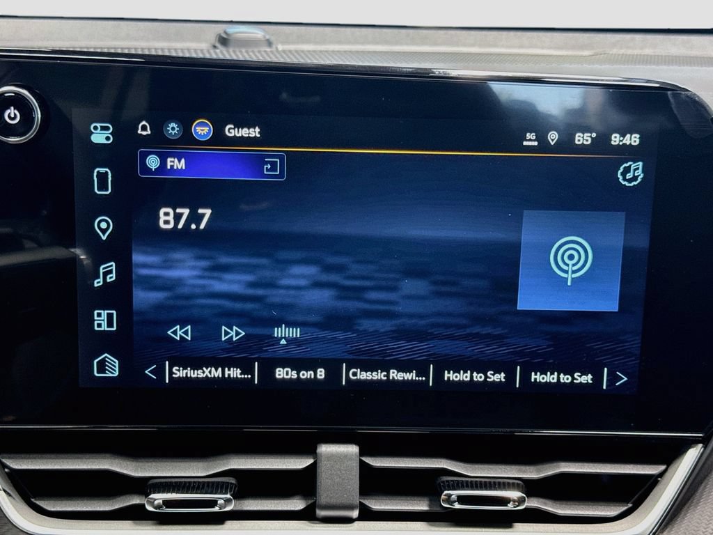 New 2027 Chevrolet Equinox LT w/ Safety and Technology Package FWD image 15