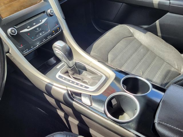 Used 2013 Ford Fusion SE image 9