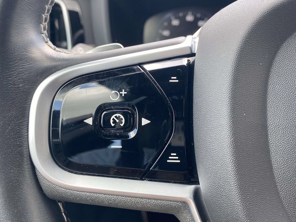Used 2020 Volvo S60 T5 R-Design w/ Advanced Package FWD image 60
