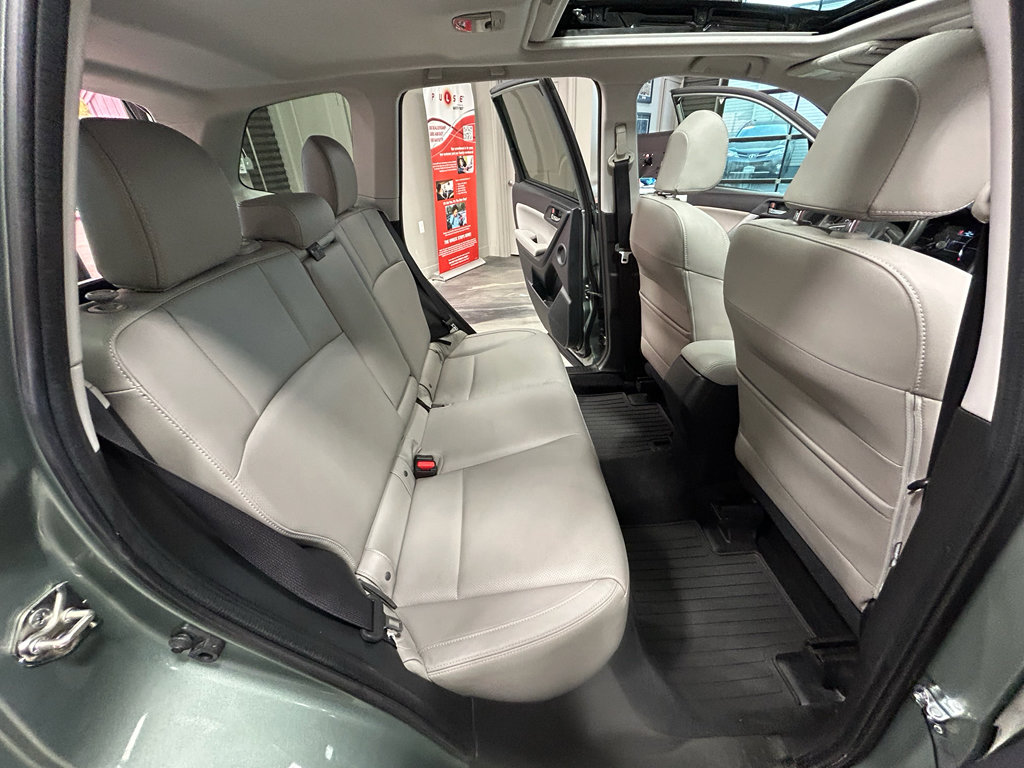 Used 2017 Subaru Forester 2.5i Limited AWD/4WD image 45