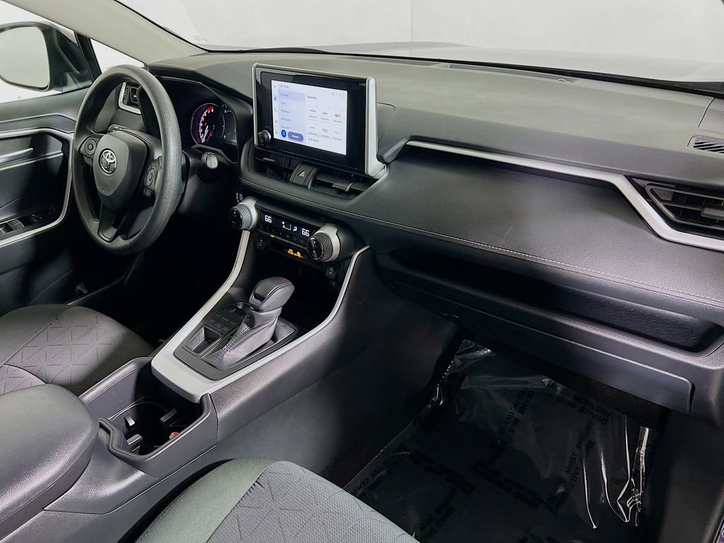 Certified 2025 Toyota RAV4 XLE image 25
