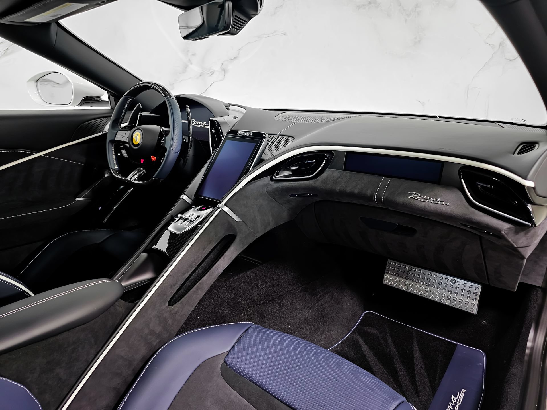Used 2025 Ferrari Roma Spider RWD image 27