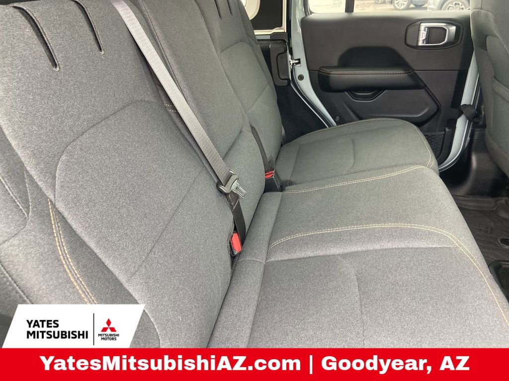 Used 2024 Jeep Wrangler Unlimited Sahara w/ Technology Group image 23