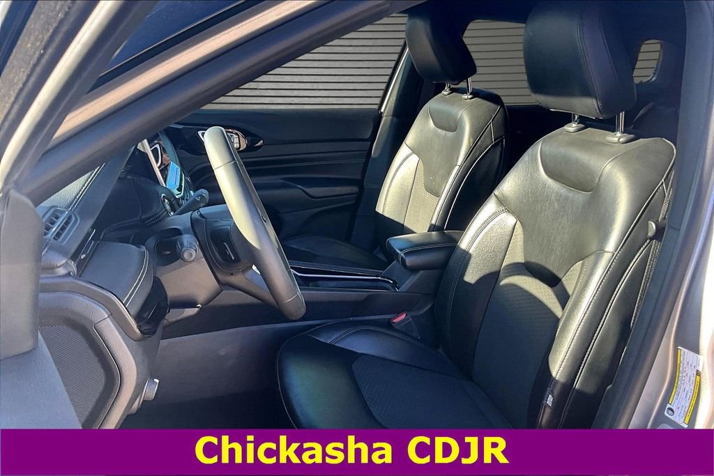 Used 2022 Jeep Compass Altitude w/ Sun and Sound Group image 18