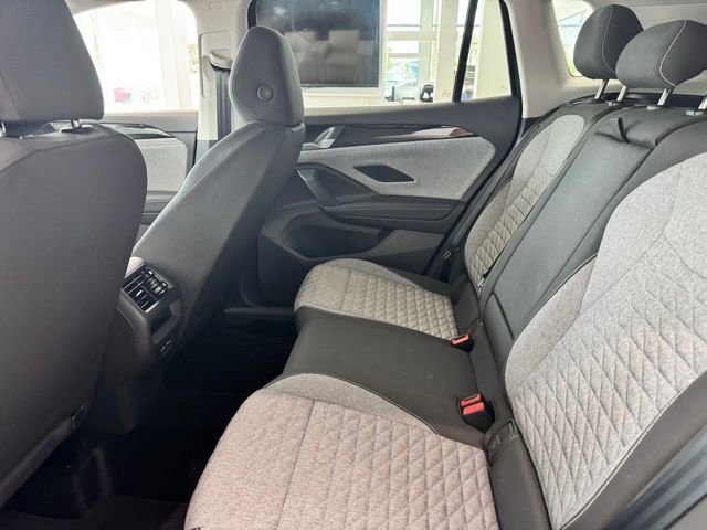 New 2025 Volkswagen Tiguan S FWD image 7