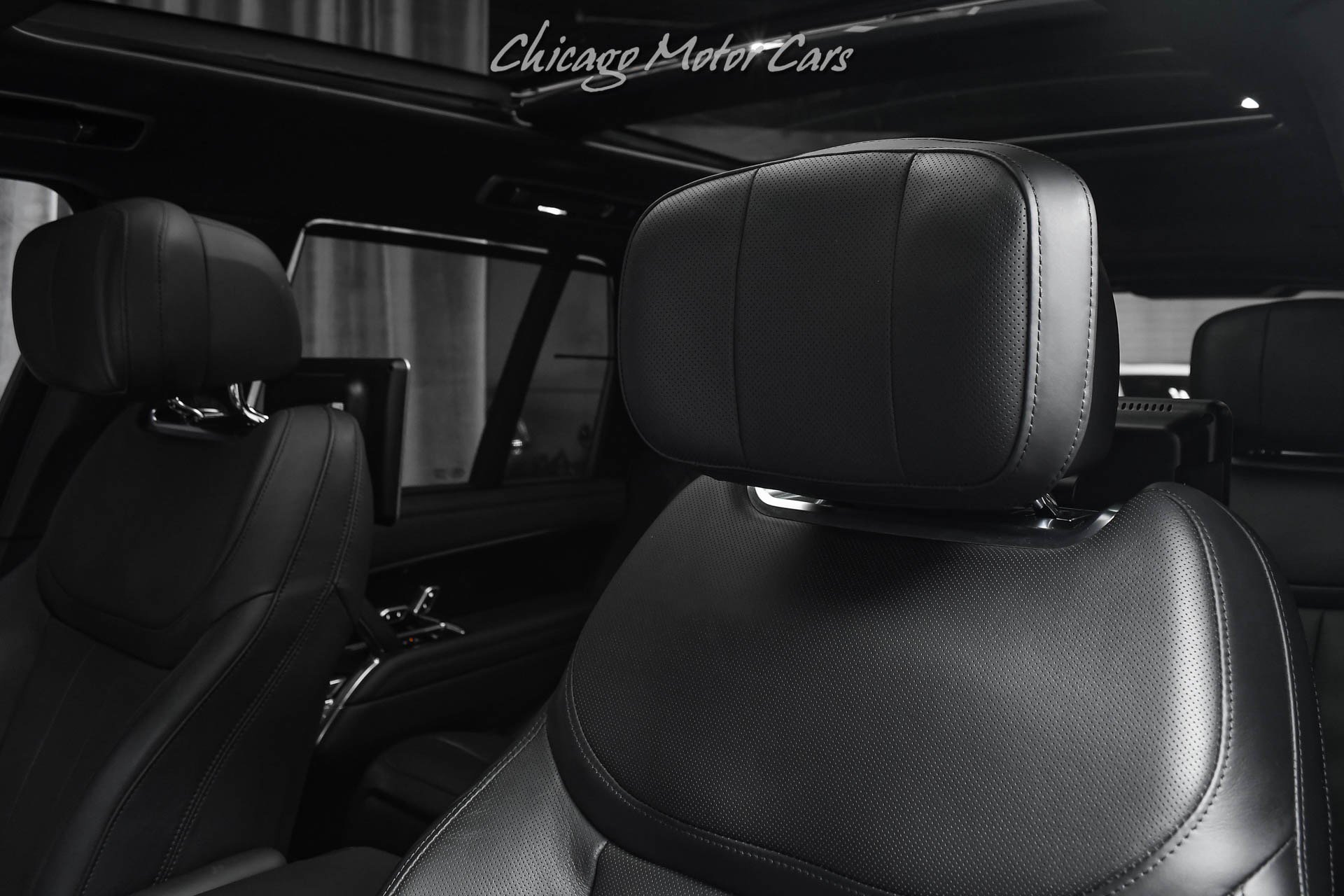 Used 2023 Land Rover Range Rover Autobiography AWD/4WD image 21