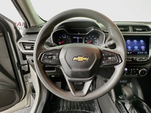 Used 2022 Chevrolet TrailBlazer LT w/ Convenience Package AWD/4WD image 12