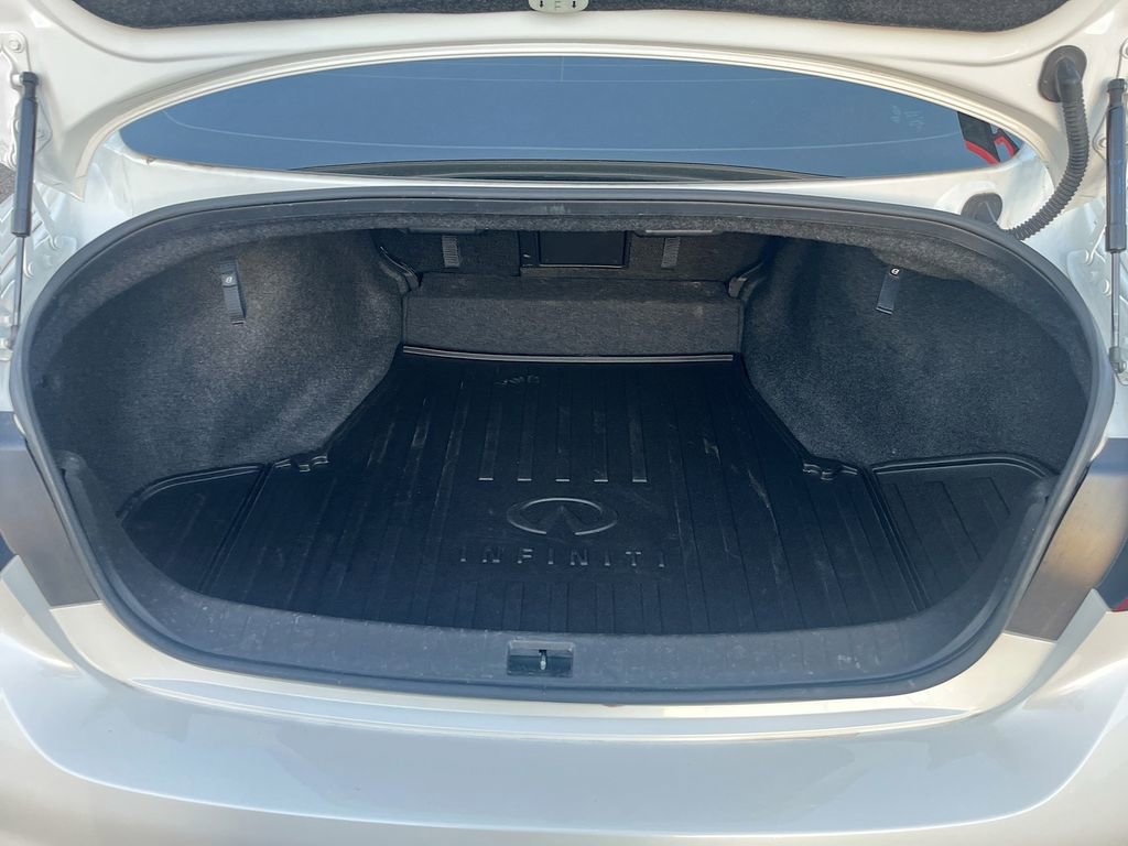 Used 2023 INFINITI Q50 Luxe w/ Cargo Package image 26