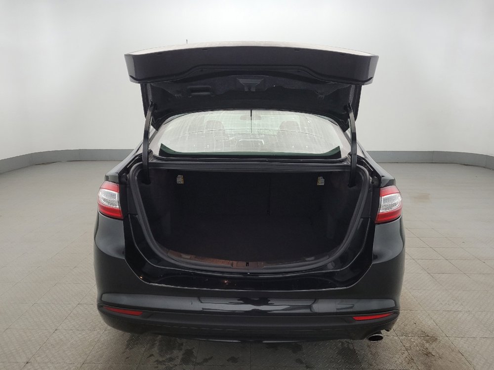 Used 2014 Ford Fusion SE image 29