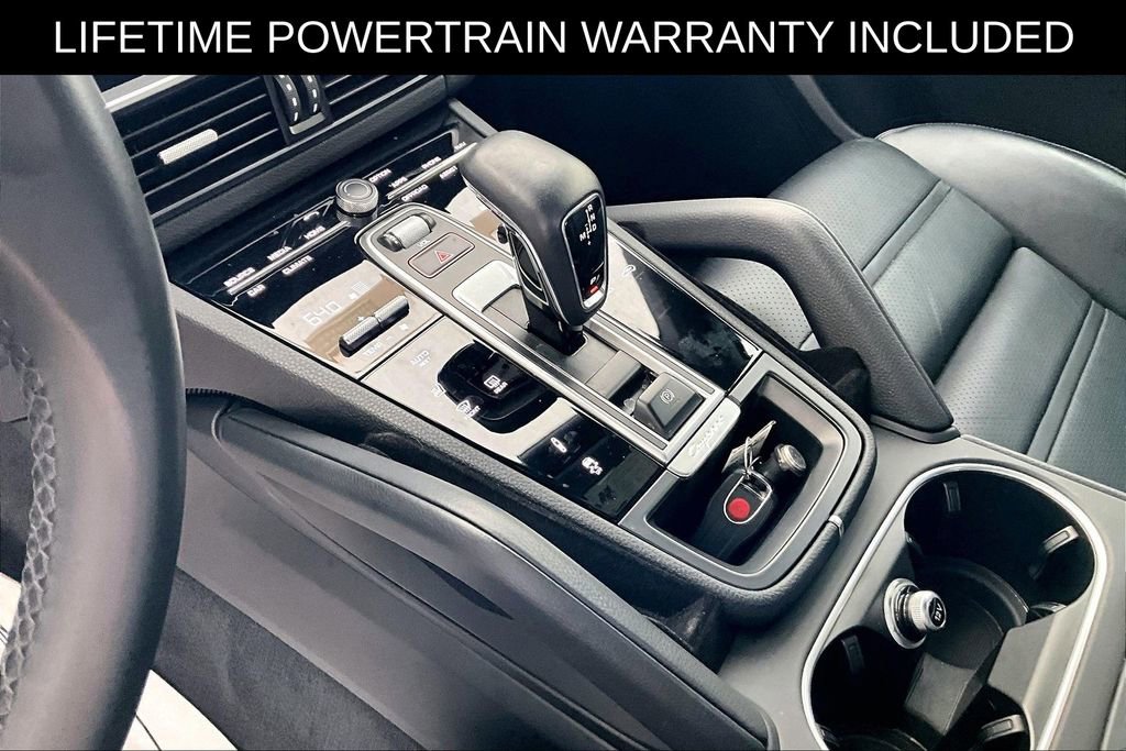Used 2022 Porsche Cayenne S image 14