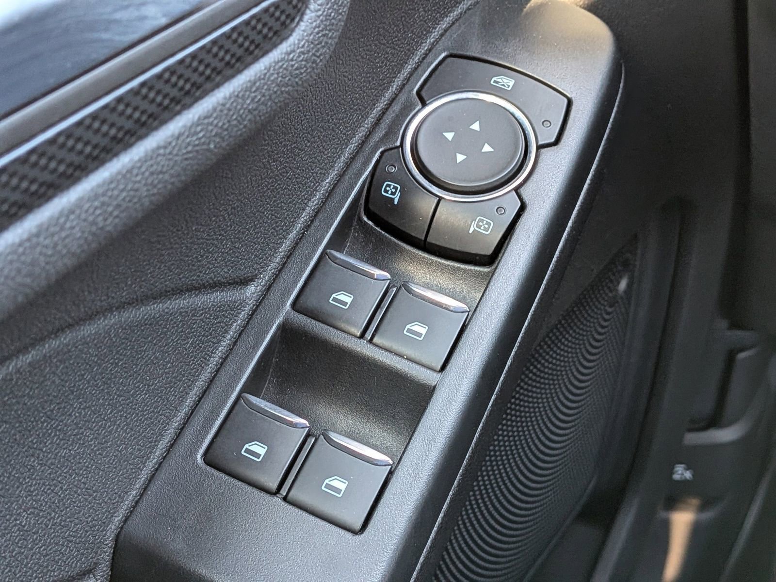 Certified 2023 Ford Escape ST-Line Select w/ Tech Pack #1 image 28