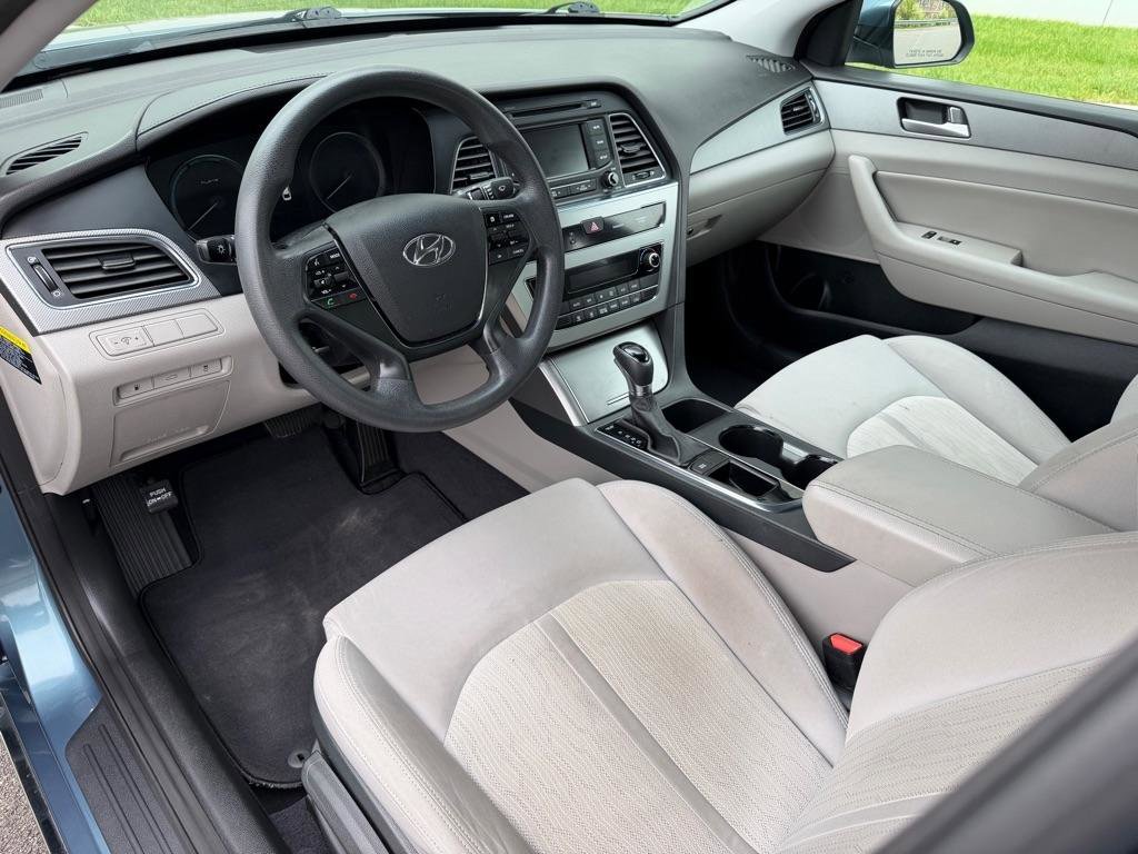 Used 2016 Hyundai Sonata SE FWD image 31