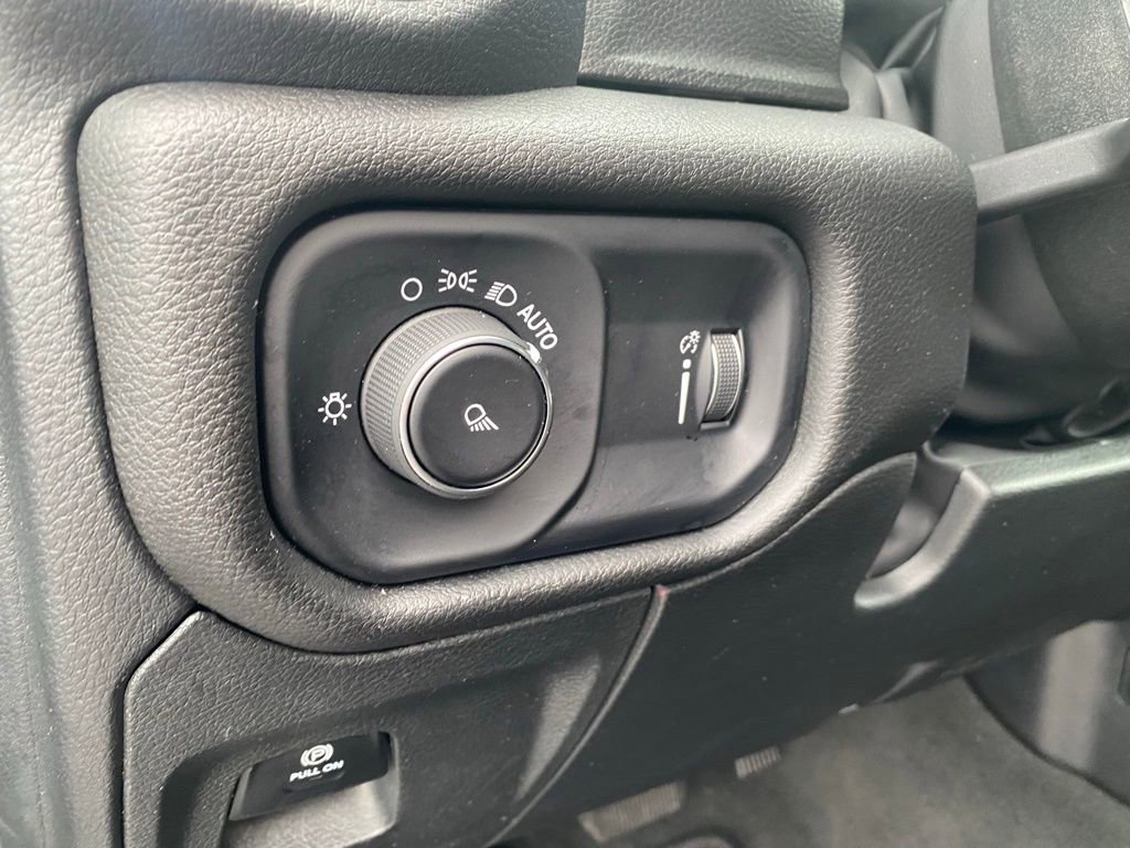 Used 2024 RAM 1500 Laramie image 16