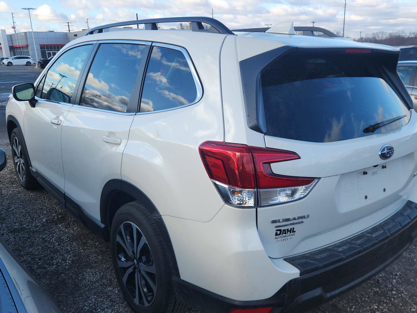 Used 2023 Subaru Forester Limited w/ Popular Package #3 image 6