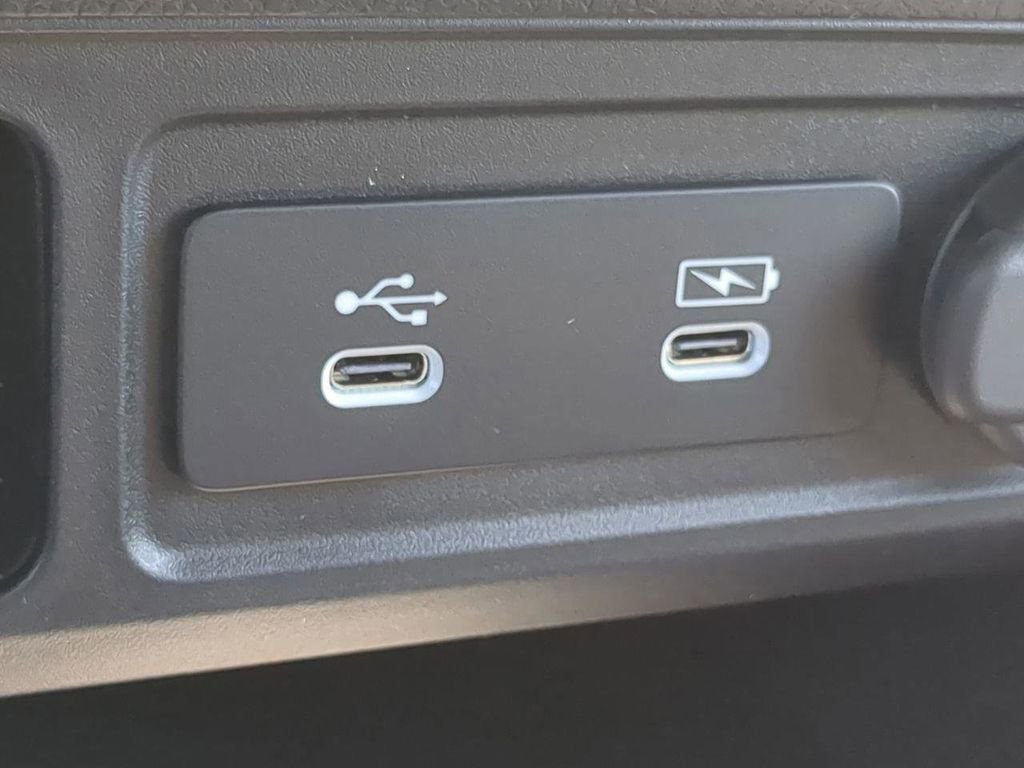 New 2026 Honda Pilot Black Edition image 23