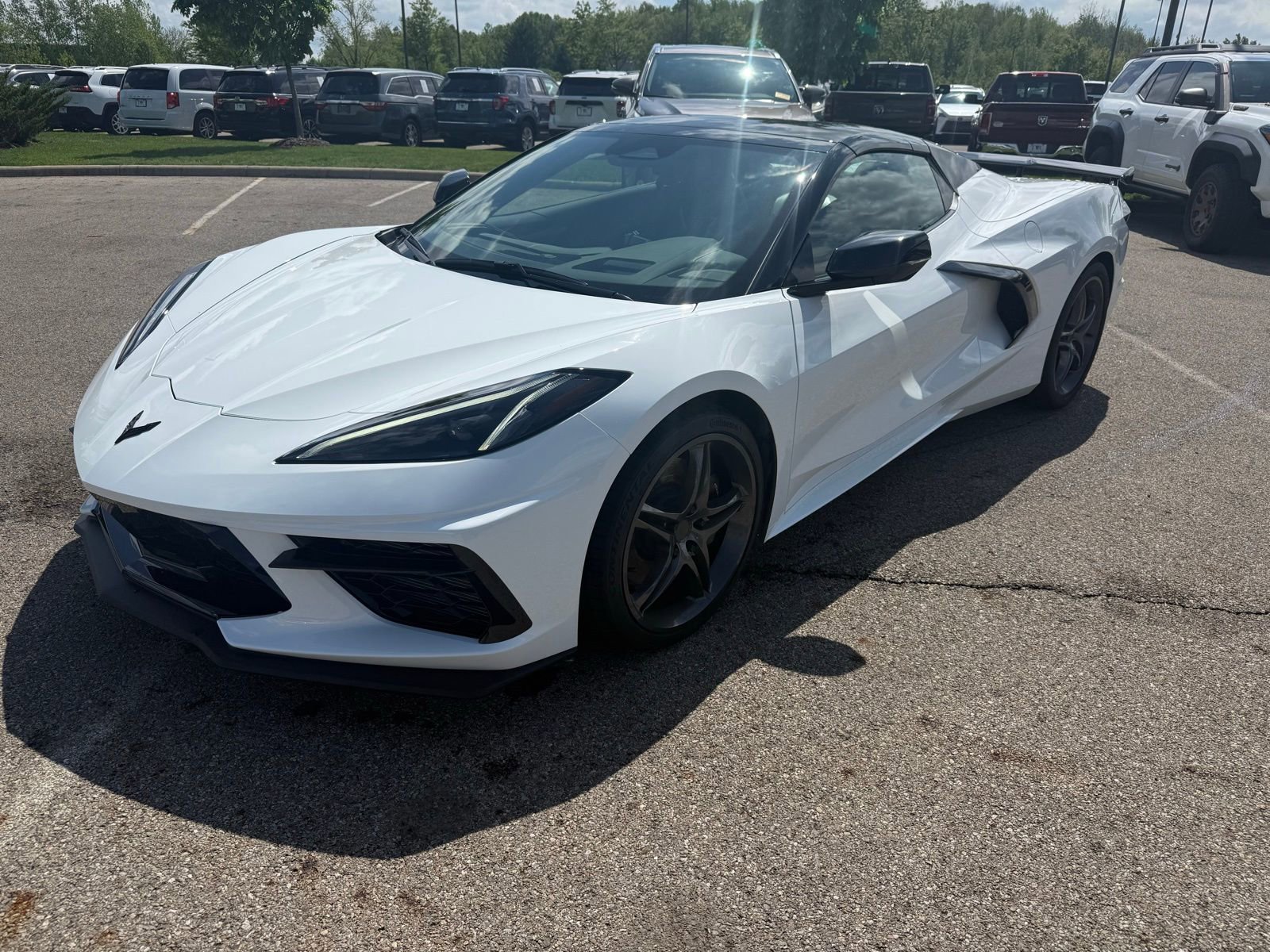 Used 2025 Chevrolet Corvette Stingray Preferred Conv w/ Z51 Performance Package RWD image 1